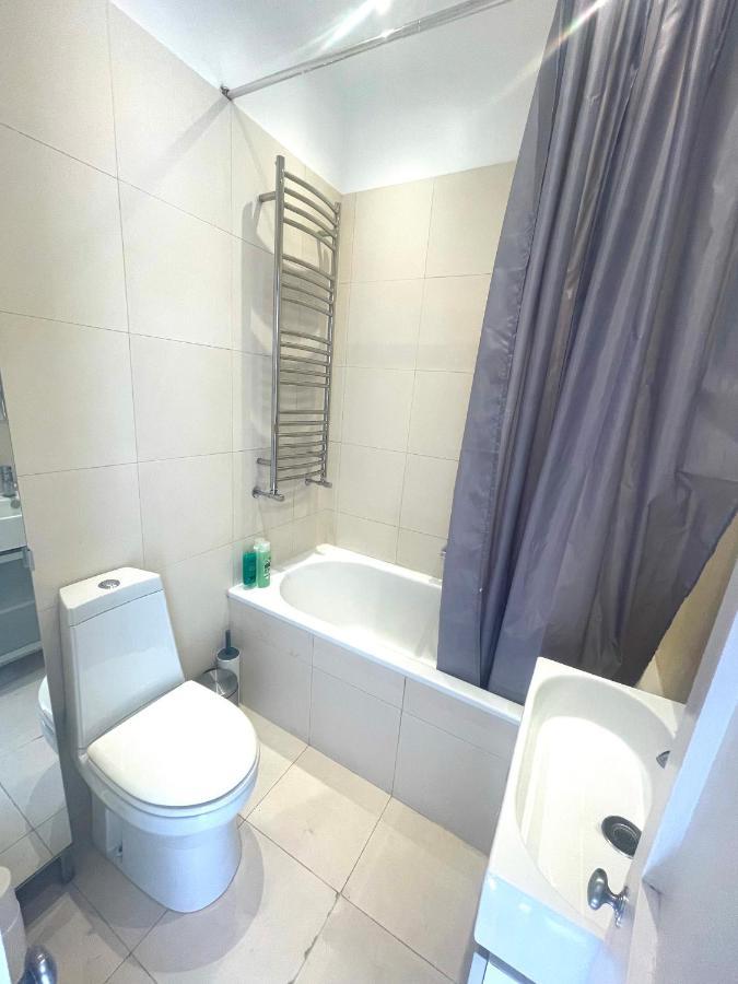 Sunny 2 Bedroom, 2 Bathroom Apartment With Roof Terrace London Exterior foto